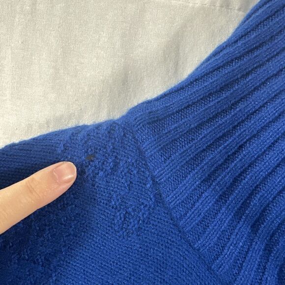 St. John Sport Blue Textured Cashmere Zip Poncho Sweater Womens O/S Old Money - Picture 6 of 16